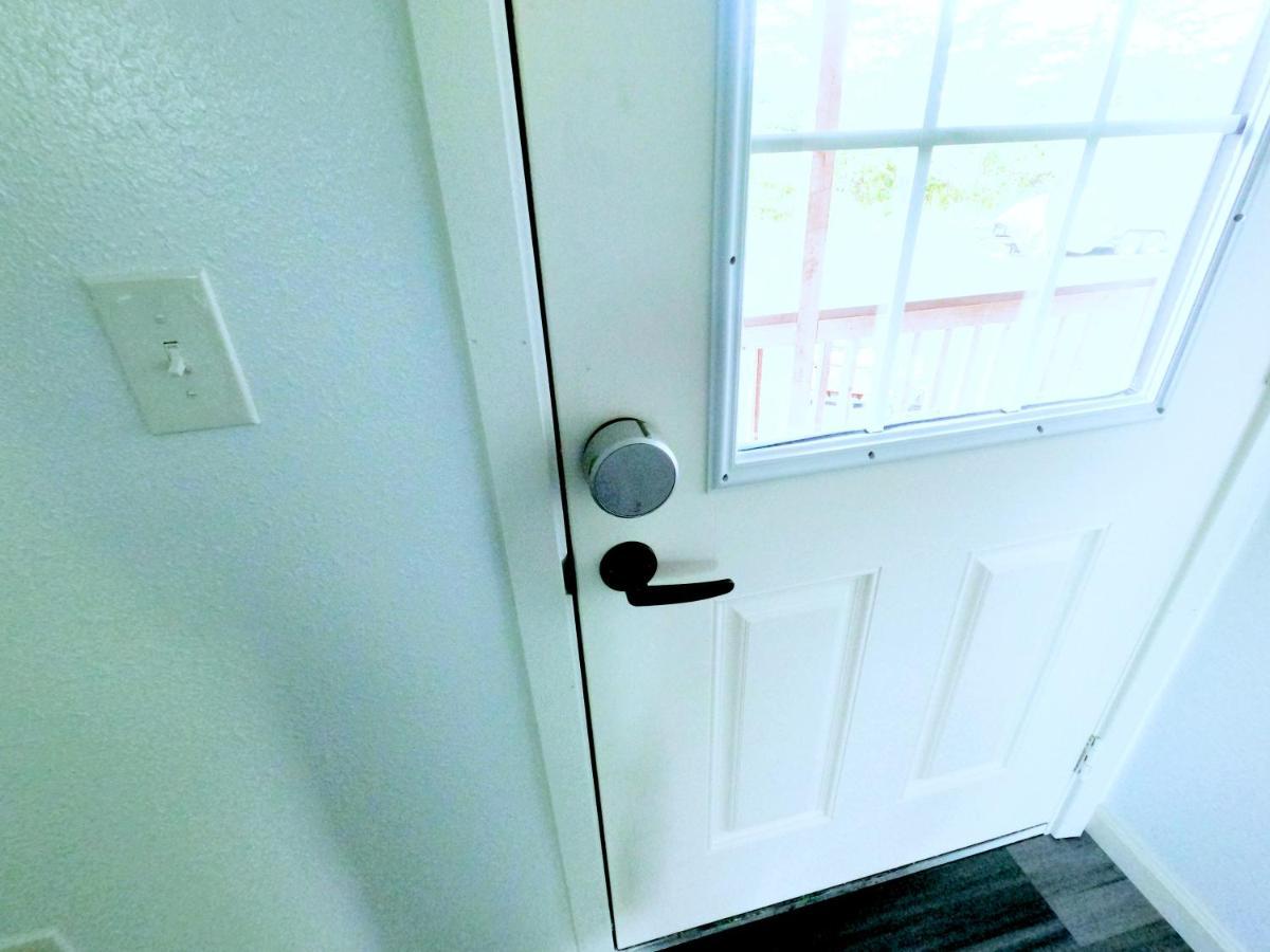 #1 New! Couples Getaway Self Checkin Studio Apt Keaau Exteriör bild