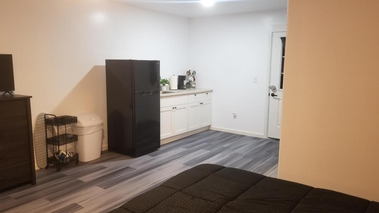 #1 New! Couples Getaway Self Checkin Studio Apt Keaau Exteriör bild