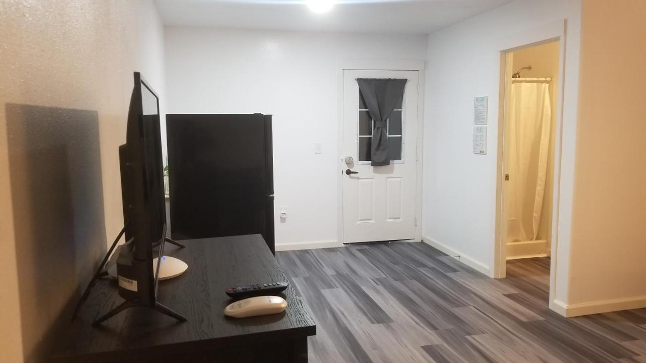 #1 New! Couples Getaway Self Checkin Studio Apt Keaau Exteriör bild