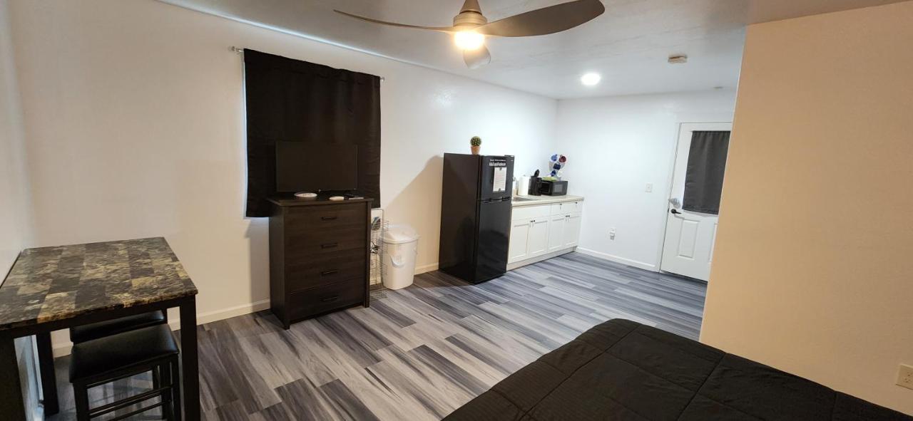 #1 New! Couples Getaway Self Checkin Studio Apt Keaau Exteriör bild